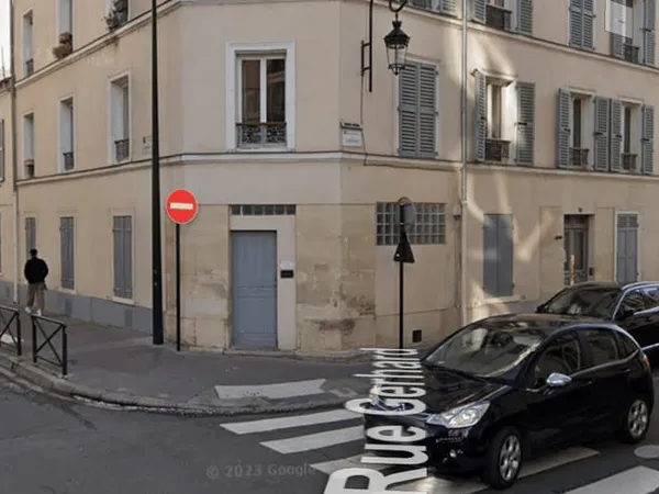 Boutique 2 pièces 101 m²