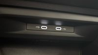 Volkswagen Golf 1.5 eTSI OPF 130ch Life Plus DSG7 — photo 30