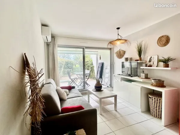 Studio 1 pièce 20 m²