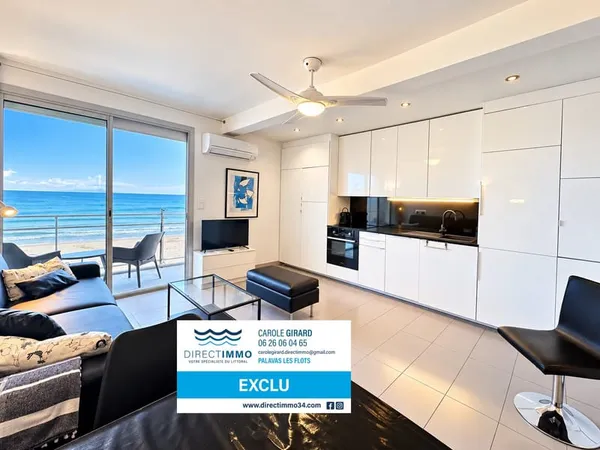 Palavas 1 ère ligne ,superbe studio cabine avec terrasse en