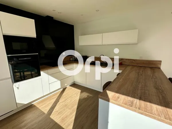 Appartement 3 pièces 82 m²