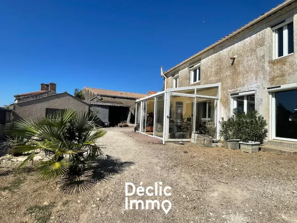 Maison en pierre 5 pièces 112 m²