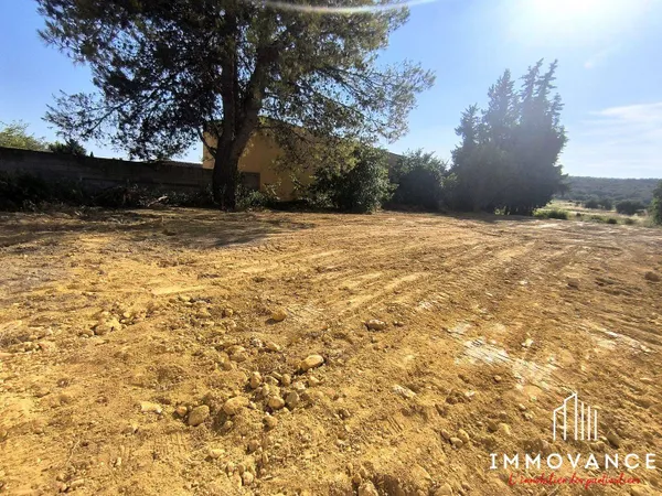 Terrain 424 m²