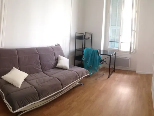 Chambre a louer en colocation a valrose nice