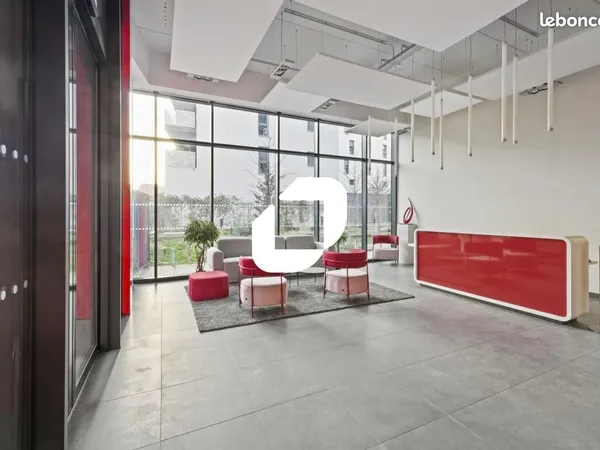 Bureau 2 882 m²