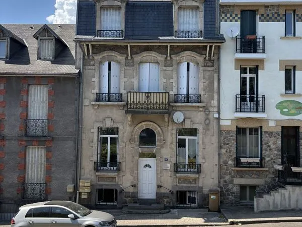 Immeuble de rapport 9 pièces 208 m²