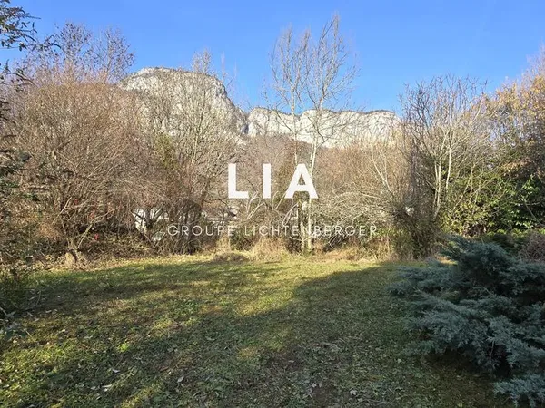 Terrain 977 m² Saint-Jean-d'Arvey