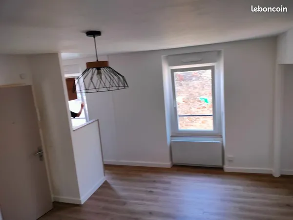 Appartement T2 1er étage - 36 m² - Auray (Centre-ville)