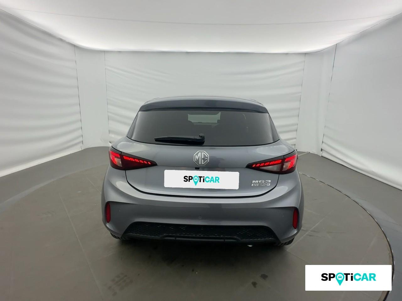 Mg Mg3 1.5 hybrid+ 195ch luxury — photo 5
