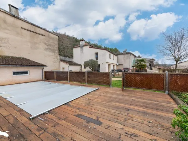 Maison 6 pièces 153 m²