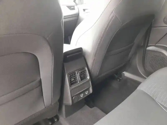 Renault Arkana mild hybrid 140 edc fap - 22 — photo 133