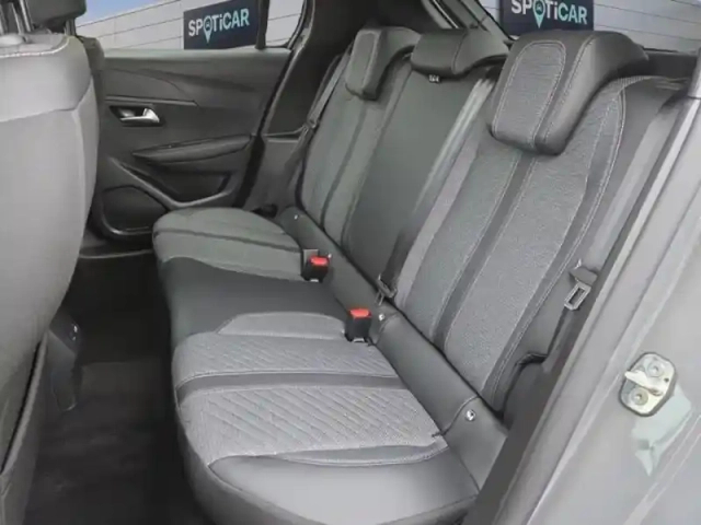 Peugeot 208 1.2 100ch s&amp;s allure — photo 11