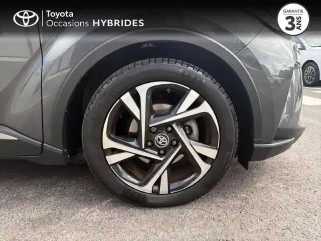 Toyota C-Hr 1.8 hybride 122ch design e-cvt — photo 7