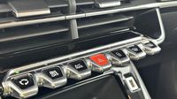 Peugeot 2008 1.2 PureTech 130ch S&S Active Pack EAT8 — photo 15