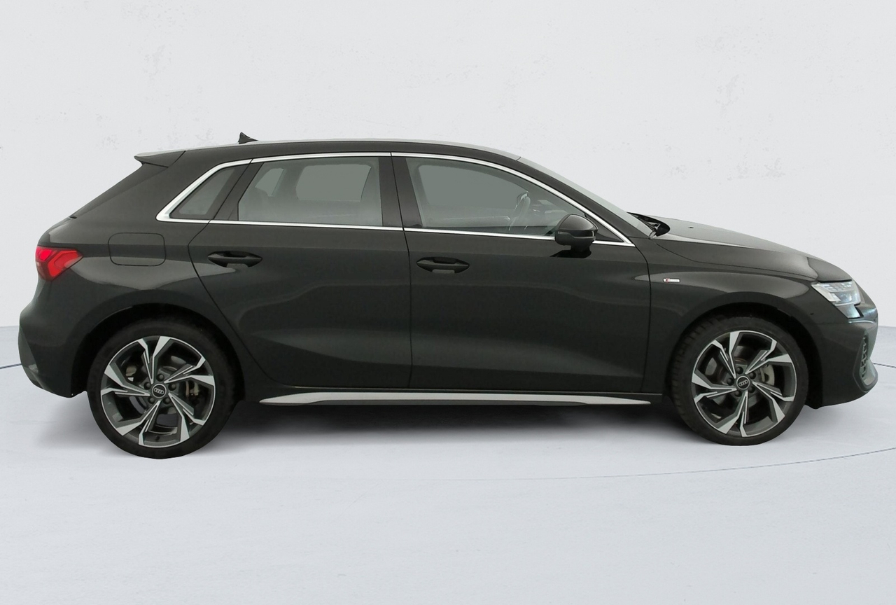 Audi A3 Sportback — photo 6
