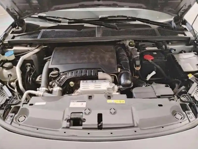 Peugeot 308 puretech 130ch s&amp;s eat8 allure — photo 7
