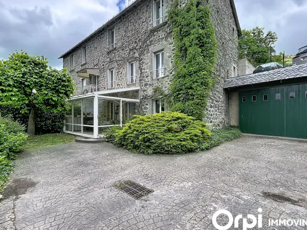 Maison 6 pièces 117 m²