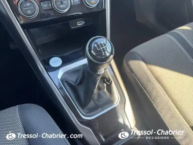 Volkswagen T-Roc 1.0 tsi 115 start/stop bvm6 lounge — photo 24