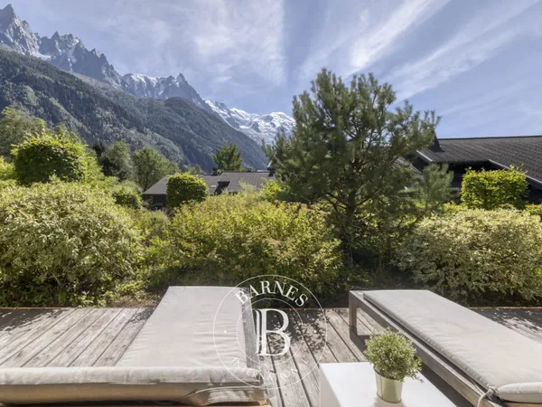 BARNES CHAMONIX - EXCLUSIVITE - RESIDENCE DE STANDING - LES PRAZ - APPARTEMENT 2 CHAMBRES - 61 m² - 