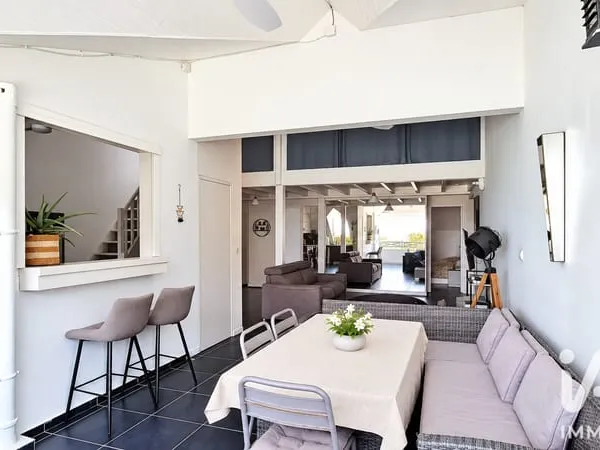 Appartement 4 pièces 98 m²