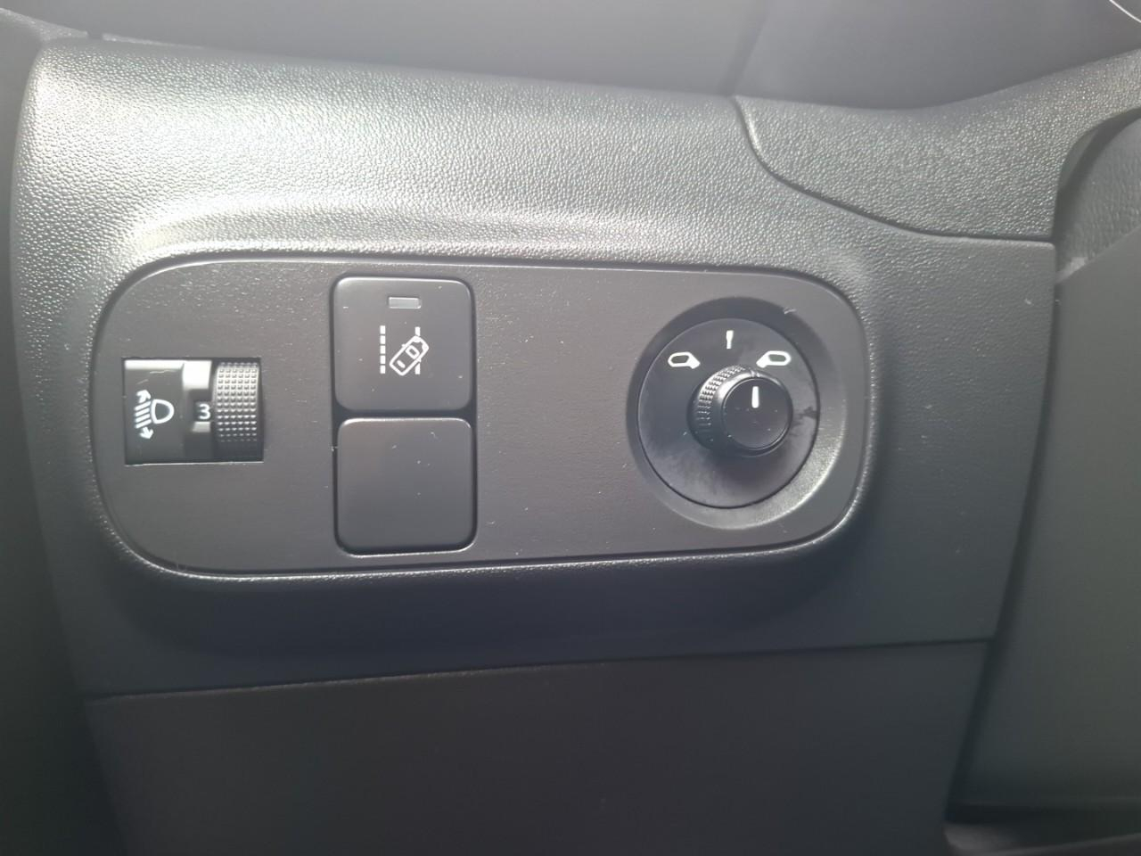 Citroën C3 1.2 puretech 83ch s&s you — photo 18