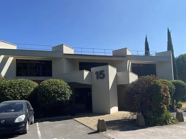 Bureau 155 m²