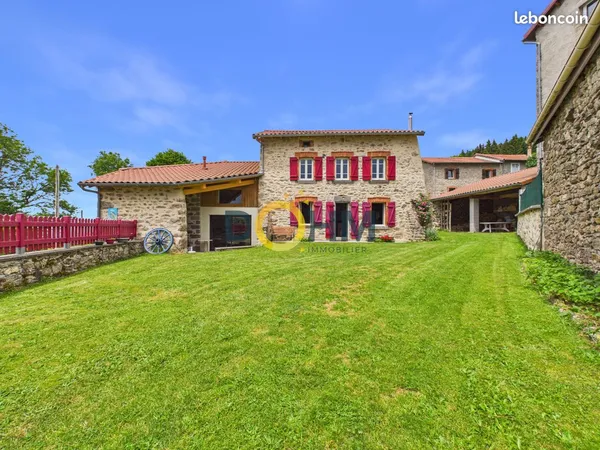 Propriété 5 pièces 172 m²