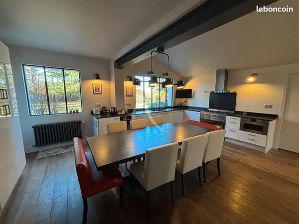 Maison 6 pièces 174 m²