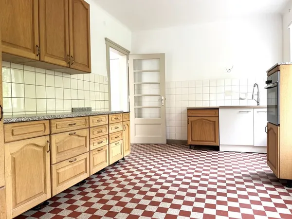 Appartement 5 pièces 140 m²