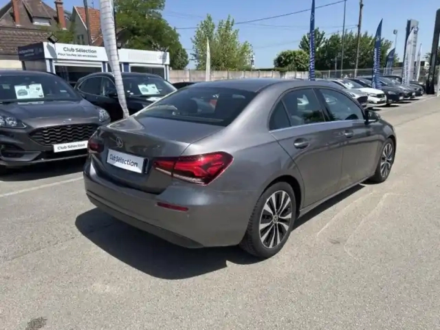 Mercedes Classe A berline 200 d 150ch style line 8g-dct 8cv — photo 5