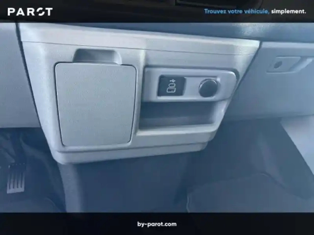 Ford Custom fg 320 l1h1 2.0 ecoblue 170ch cabine approfondie limited bva8 — photo 12