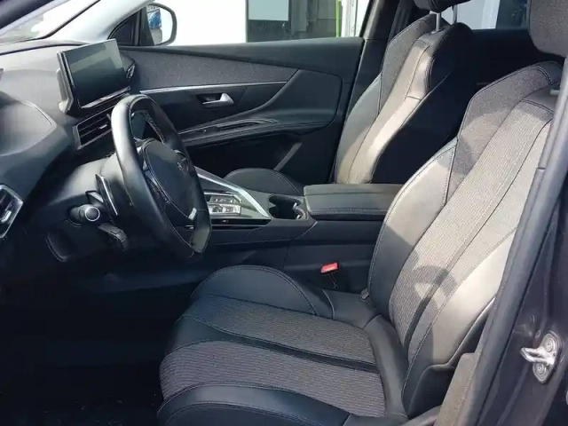 Peugeot 3008 puretech 130ch s&amp;s eat8 — photo 29