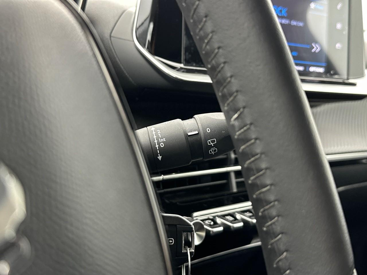 Peugeot 208 puretech 75 s&s bvm5 style — photo 20