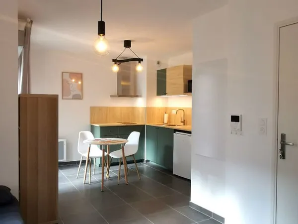STUDIO MEUBLE -TOULON CENTRE