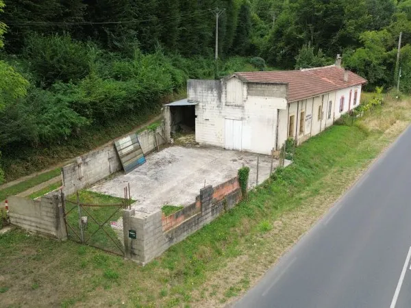 Loue local commercial 100m²