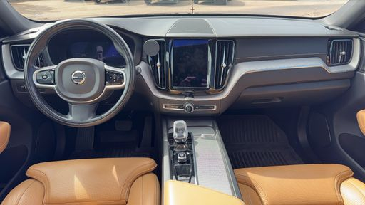 Volvo XC60 2.0 T6 340 AWD BVA - Inscription Luxe – 2021 – 92000 km – Hybride rechargeable – Boîte Automatique — photo 47