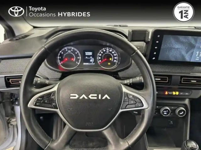 Dacia Sandero 1.0 tce 110ch stepway expression + — photo 9