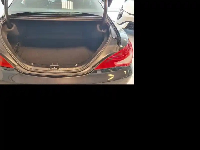 Mercedes Cla 180 d inspiration 7g-dct — photo 14