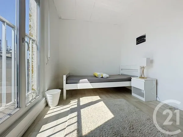 Appartement 2 pièces 80 m²