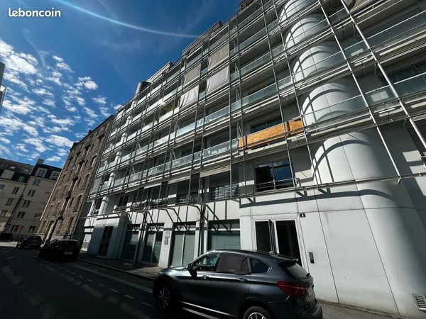 Bureaux 111 m² RENNES