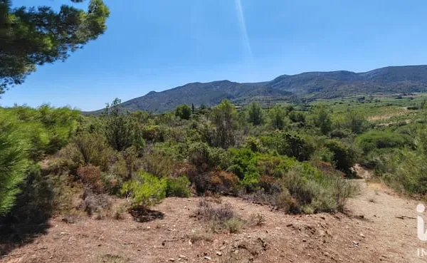 Terrain 9404 m²