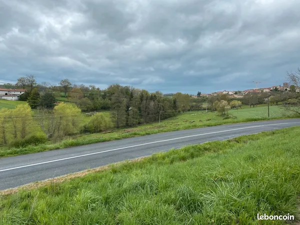 Terrain constructible 600 m²