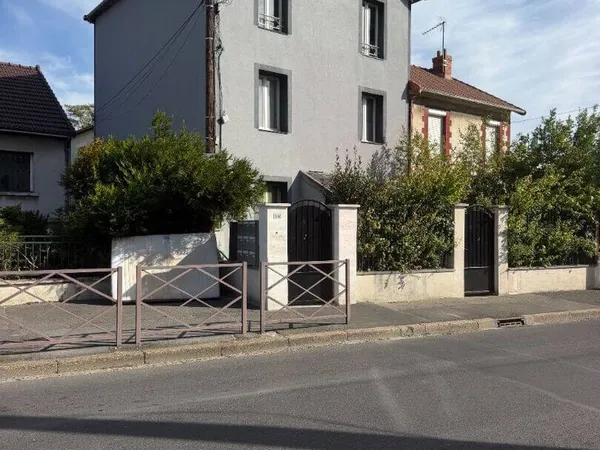 Immeuble 4 pièces 55 m²