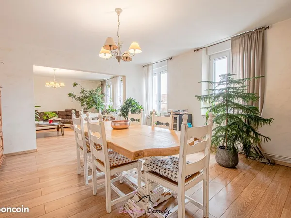 Duplex lumineux au 2ème étage f5