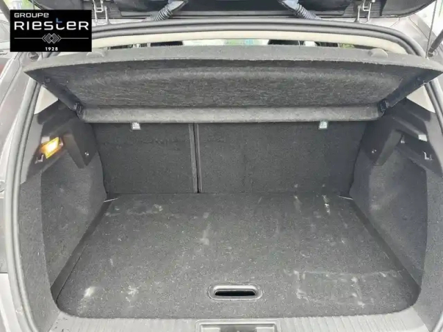 Renault Captur tce 90 - 21 — photo 6