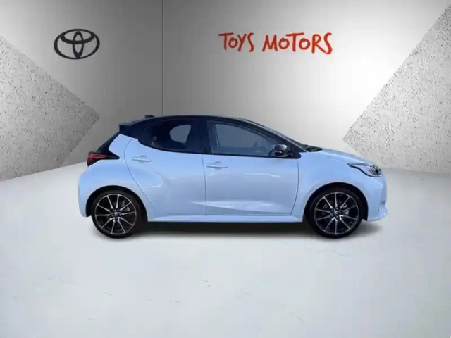 Toyota Yaris hybride 116h gr sport techno — photo 8