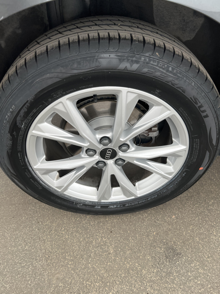 Audi Q3 — photo 39