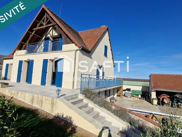Pavillon 6 pièces 216 m²