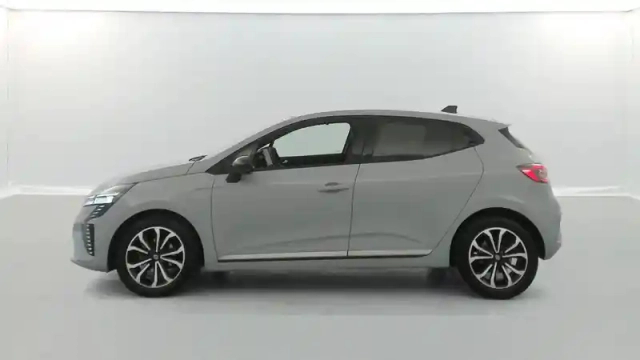 Renault Clio tce 90 ch gsr2 — photo 11
