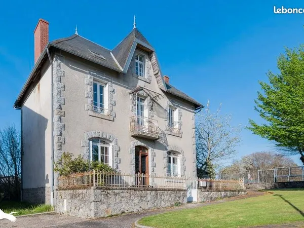 Maison 7 pièces 158 m²